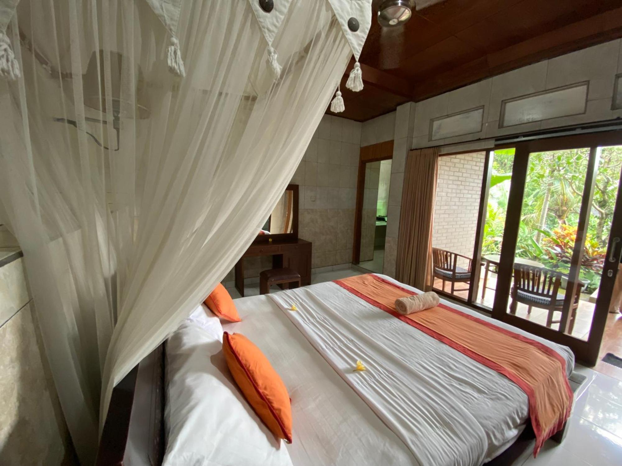 Sulendra Jungle Suites Ubud View By Eps Exterior foto